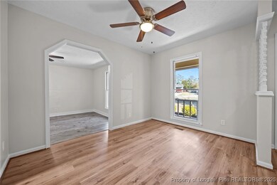 911 Axis Cir, Hope Mills, NC 28348 - photo 6