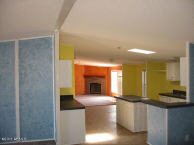 023-272376-Kitchen