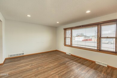 411S17thSt_0005