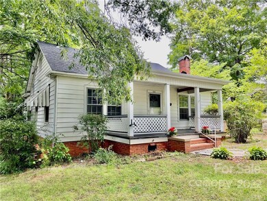 208 Feimster St, Statesville, NC 28677 - photo 4