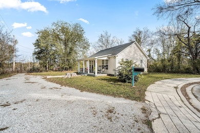 114 Etter Ct, McMinnville, TN 37110 - photo 5