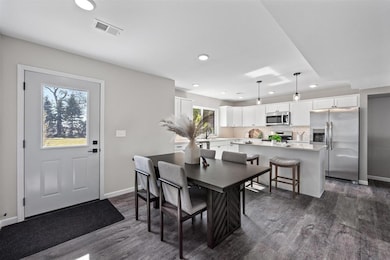 105 Alliance Dr, Tipton, IA 52772 - photo 7