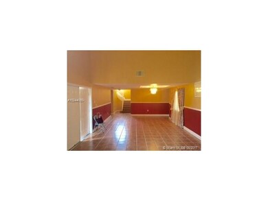 Living/Dining Area
