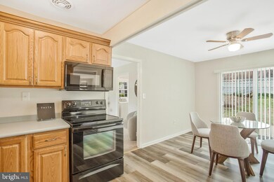 12408 Sandal Ln, Bowie, MD 20715 - photo 5