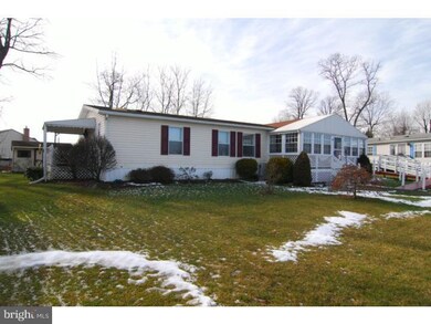 415 Allenbrook Ln, Reading, PA 19606 - photo 2