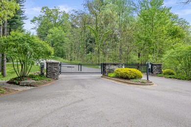 Blue Water Pines; Gated