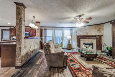 9301 Glen Falls Ln, Denton, TX 76210 - photo 5