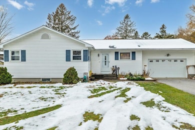 3 Charles St, Swanton, VT 05488 - photo 2