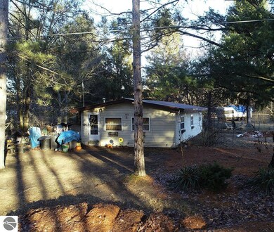 1665 Spruce