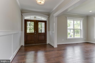 6545 Orland St, Falls Church, VA 22043 - photo 3