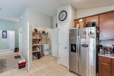 742_Tupelo_Cir_Cocoa_FL_32926_EE_UU_-Kit