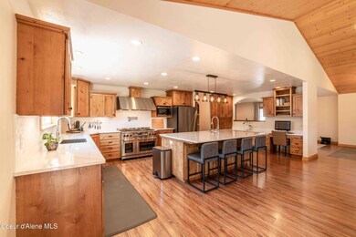 Brand New Gourmet Kitchen