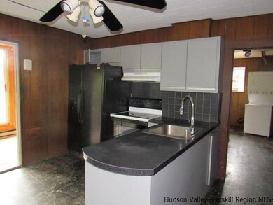 159 Old Indian Rd unit 1, Milton, NY 12547 - photo 6