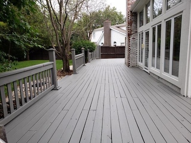 7634 Acuff Ln, Shawnee, KS 66216 - photo 2