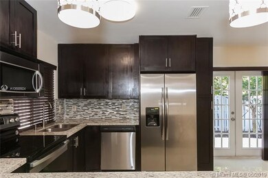 1263 Seagrape Cir unit 1263, Weston, FL 33326 - photo 3