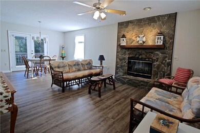 685 the Bear Blvd, Tamassee, SC 29686 - photo 7