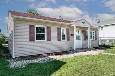 424 Eckart St, Fort Wayne, IN 46806 - photo 3