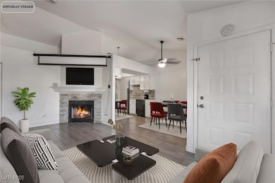 5360 Angler Cir unit 101, Las Vegas, NV 89122 - photo 5