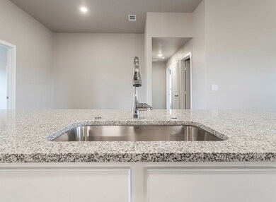 1105 Canal St, Odessa, TX 79765 - photo 5