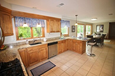 24 Riverview Blvd, Methuen, MA 01844 - photo 2