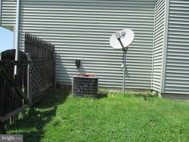 12917 Bogby Rd, Middle River, MD 21220 - photo 3