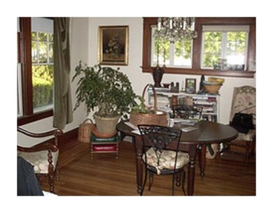 65 Welfare Ave, Cranston, RI 02910 - photo 3