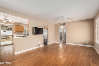 9011 N 3rd Dr, Phoenix, AZ 85021 - photo 3