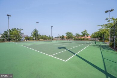 2408 Forest Edge Ct unit 102K, Odenton, MD 21113 - photo 5