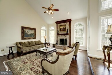 8008 Hedgewood Ct, Fairfax Station, VA 22039 - photo 7