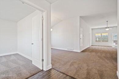 03-2593 Rutherford Dr-3