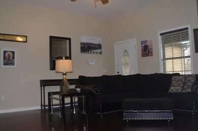 104 Garden Dr, Shelbyville, TN 37160 - photo 5