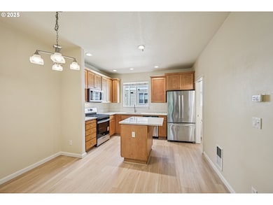 1117 SW 160th Ave, Beaverton, OR 97006 - photo 7