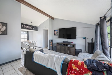 7502 Pond View Ct, Tampa, FL 33615 - photo 5