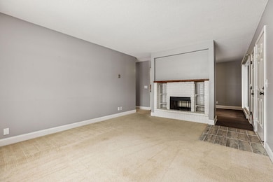 350 Shelard Pkwy unit 111, Saint Louis Park, MN 55426 - photo 5