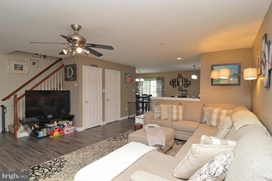 316 Saint Nicholas St, Reading, PA 19607 - photo 7