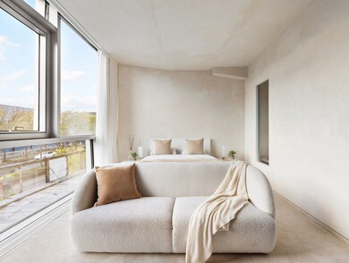 Nouvel Chelsea unit 3C, New York, NY 10011 - photo 2