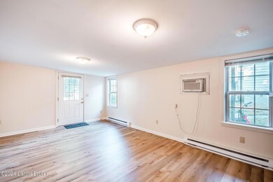 1612 Ellwood Ave unit 1 Rear, Louisville, KY 40204 - photo 6