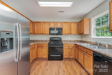 8524 Emerald Fern Way, Charlotte, NC 28214 - photo 6