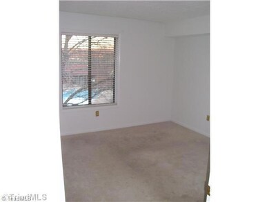 2nd Bedroom.