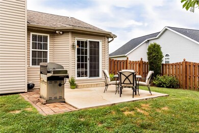 1936 Wellington Ln, Maryville, IL 62062 - photo 5