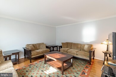 11513 Evelake Ct, Gaithersburg, MD 20878 - photo 5