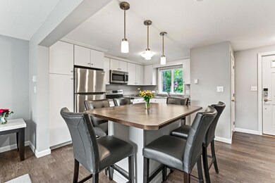 21 Valley St unit 1, South Portland, ME 04106 - photo 5