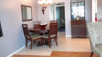 390 Windsor Q, West Palm Beach, FL 33417 - photo 3