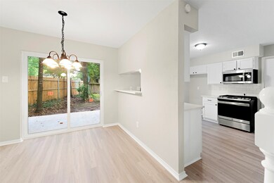 9 S Brook Pebble Ct, Spring, TX 77380 - photo 4