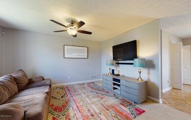 126 Crossfield Dr, Mount Washington, KY 40047 - photo 3