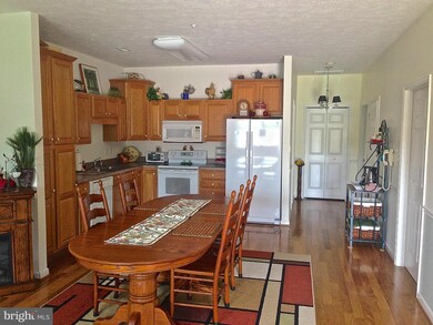 119 Sunbrook Ln unit 30, Hagerstown, MD 21742 - photo 4