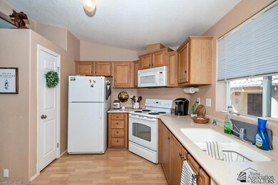 12694 E 47th St, Yuma, AZ 85367 - photo 7