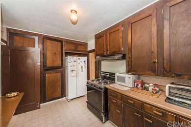 Large kitchen with gas range and tons of pantry st