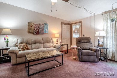 1045 40th St SW, Wyoming, MI 49509 - photo 4