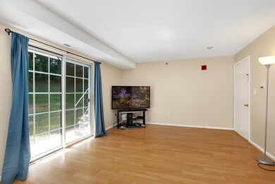 155 Lafond Ln unit 32, Dracut, MA 01826 - photo 4